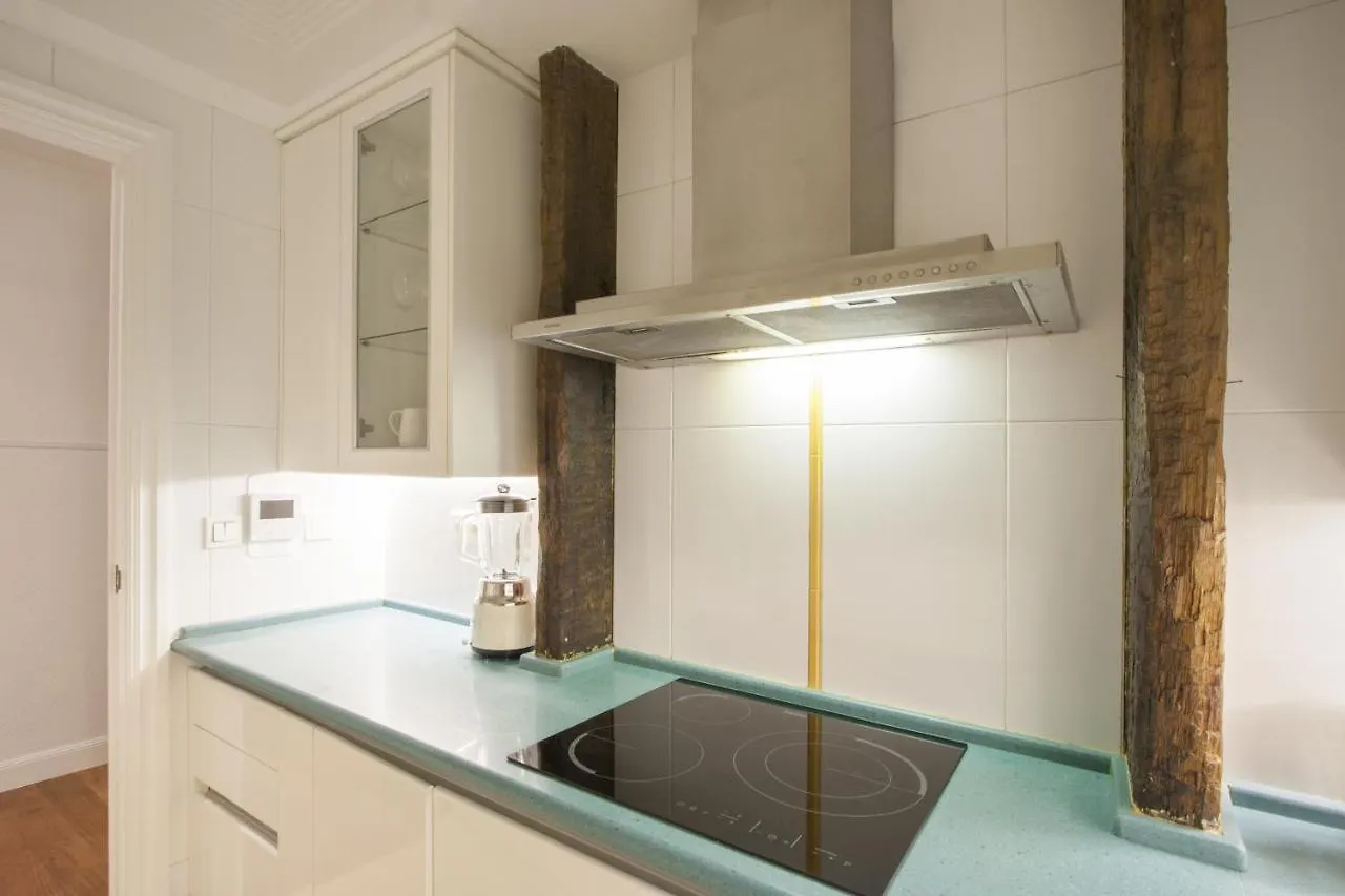 Bare By Oldtown Ss Apartments San Sebastian Spain