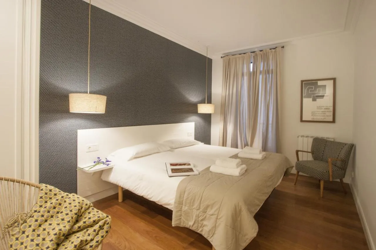Bare By Oldtown Ss Apartments San Sebastian 0*,